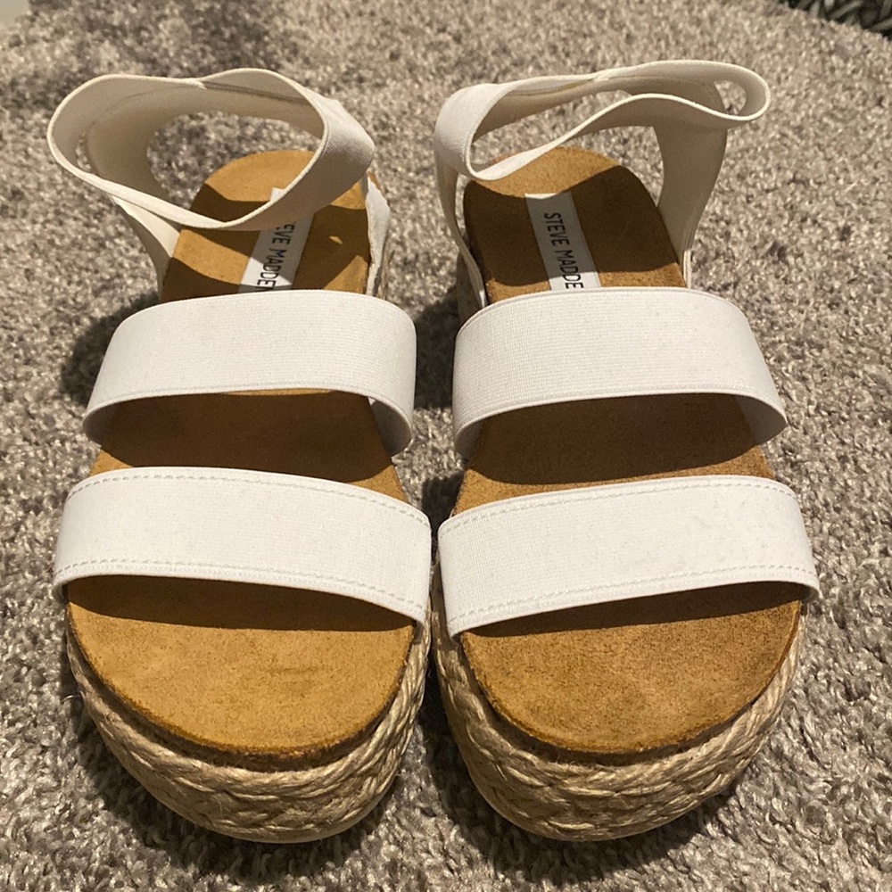 Steve Madden white platform sandals